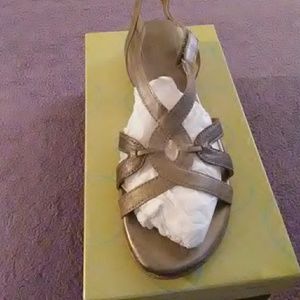 Lifestride Summer Sandles